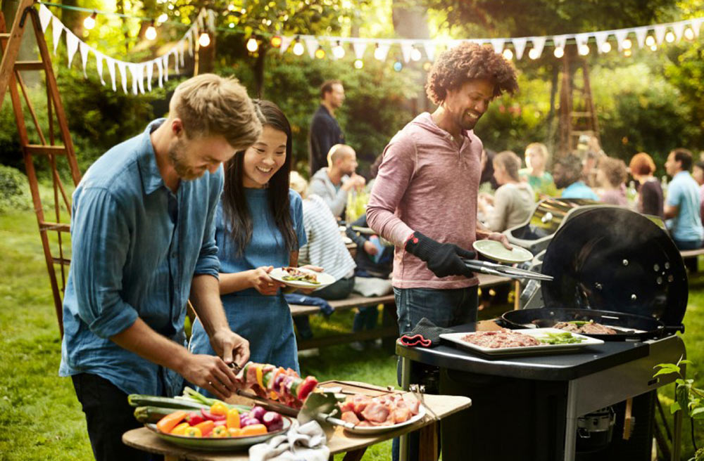 Perché Scegliere il Weber Performer Premium GBS a Carbone